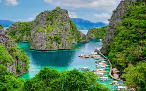 Filipiny - wycieczka objazdowa (9) Kayangan Lake punkt widokowy na zatokę Paradise Bay.jpg